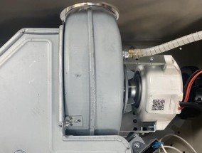热水器下面圆柱漏水怎么办？如何快速定位并修复？