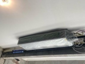 新中央空调异味原因及解决办法（排查新中央空调异味）