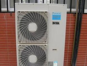 中央空调风扇故障解决方案（如何自行修复中央空调风扇故障）