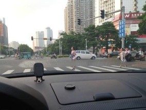 解析空调出雾的原因及处理方法（探究空调出雾的现象）