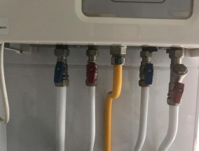 壁挂燃气炉的清洗方法（一步一步教你清洗壁挂燃气炉）
