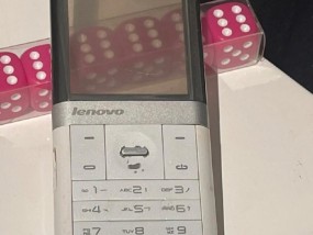 苹果手机页面透明效果如何实现？