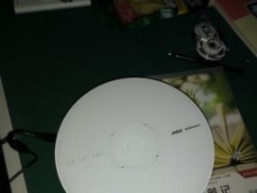 如何鉴别真假坚果投影仪（快速识别真伪）