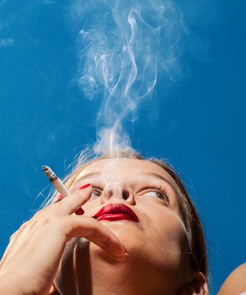 拿烟手机拍照技巧有哪些？  第2张